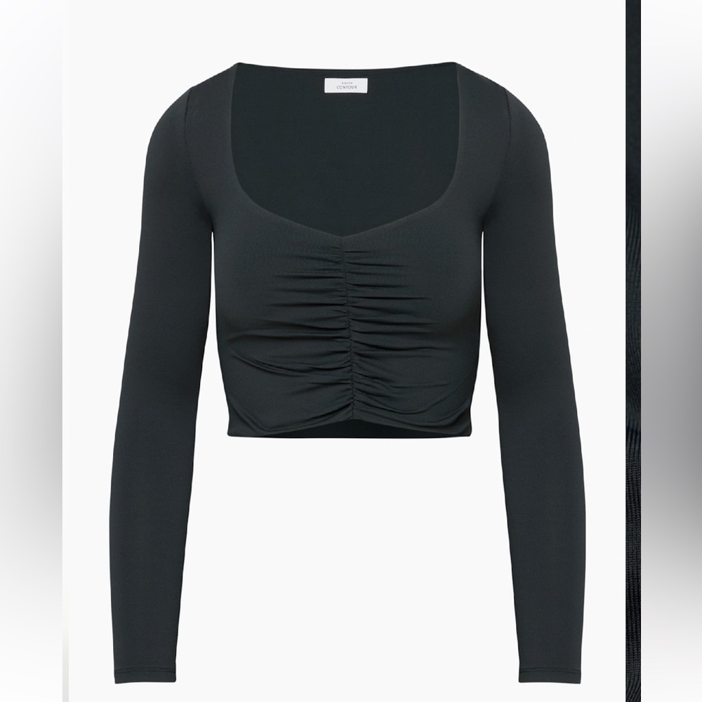 Aritzia Babaton Contour Dynamo Longsleeve